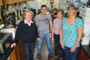 De izquierda a derecha: Silvia Resnik, Víctor García Londoño, Marcela Reynoso y Paula Salas.